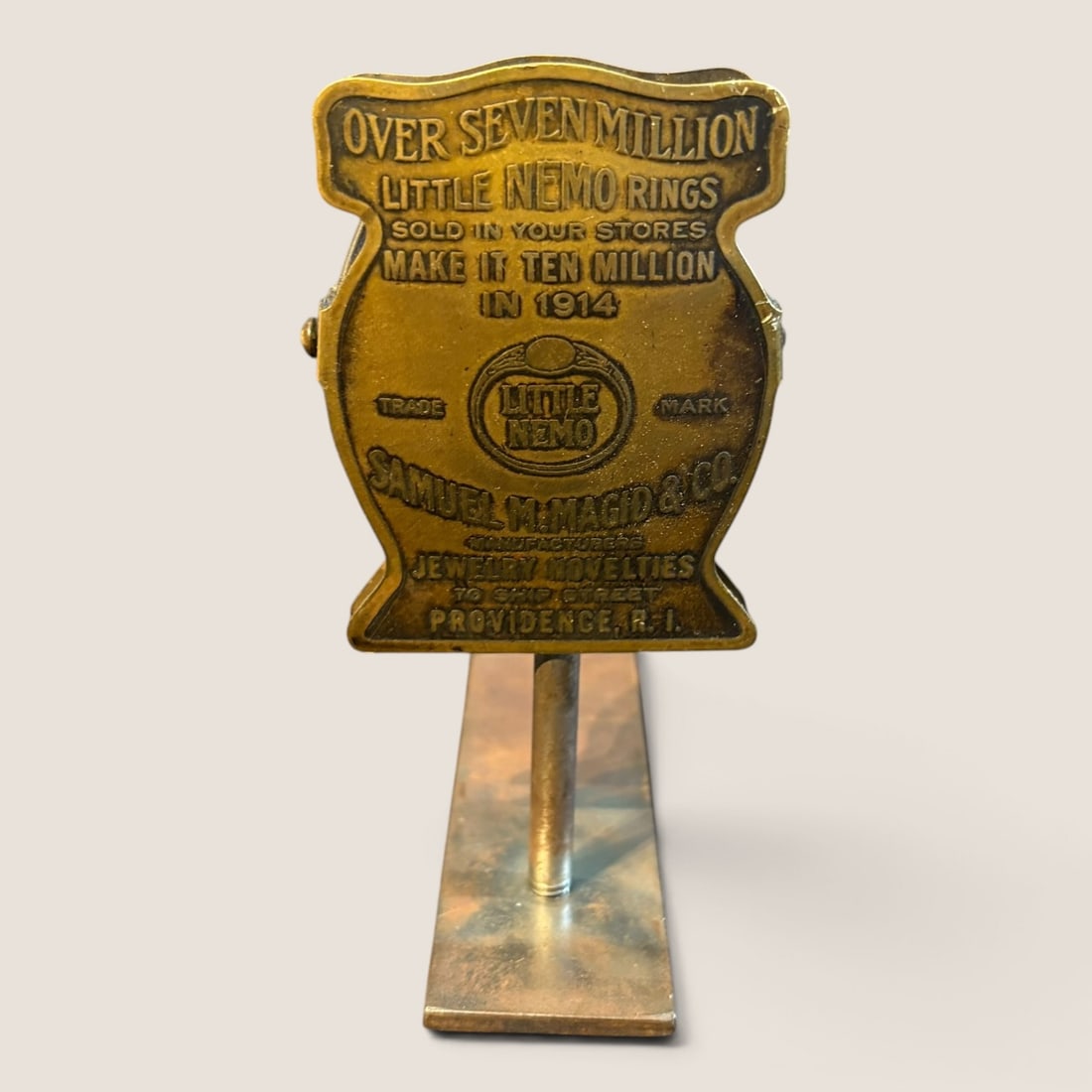 Antique Advertising Bill Letter Clip, " Little Nemo Rings ", Providence R.I.: Antique advertising bill clip, " Little Nemo Rings ", Jewelry Novelties, Providence R.I., 2 7/8 x 2 1/8We offer effecient & affordable in-house shipping on all items in this auction. Bid directly at