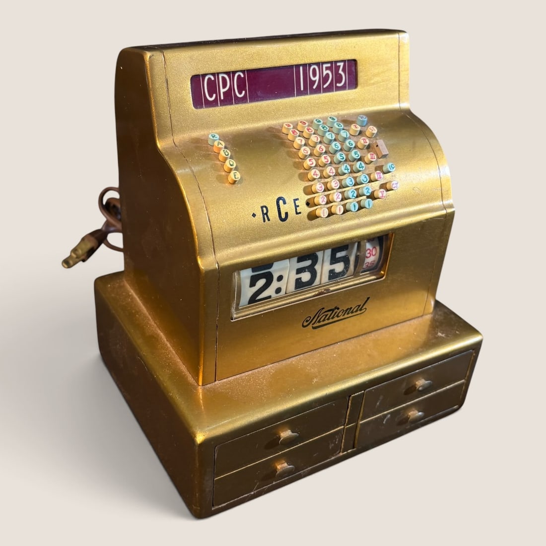 Rare 1953 National Cash Register Clock: Rare 1953 National Cash Register Clock, appears to be completeWe offer effecient & affordable in-house shipping on all items in this auction. Bid directly at Bid.Ziebarths.com for our lowest buyers