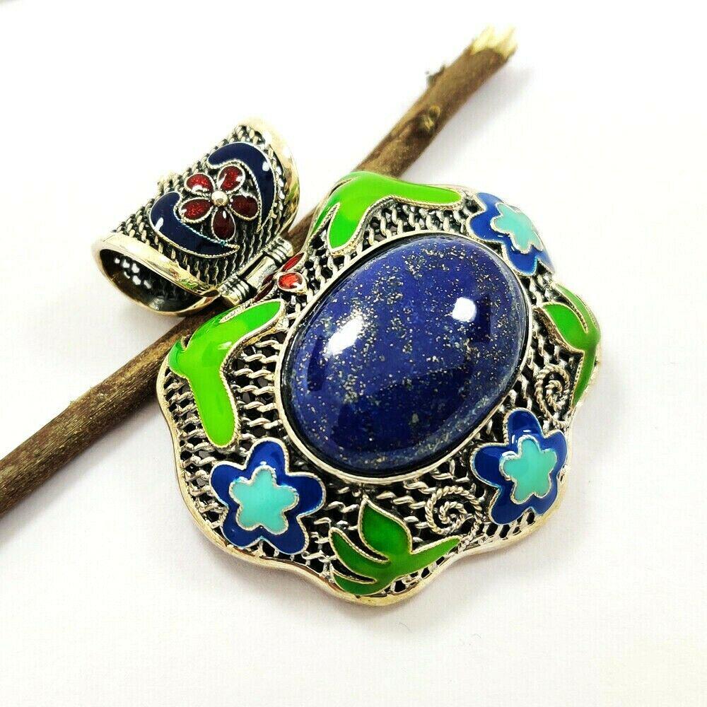 Lapis Lazuli Antique 92.5 Sterling Silver Pendant: Natural Lapis Lazuli Gemstone Antique Designer 92.5 Sterling Silver Pendant, Jewelry Type : Pendant , Gemstone : Lapis Lazuli , Metal : Sterling Silver , Metal Purity : 92.5 Size : 1.8 Inches , Weight