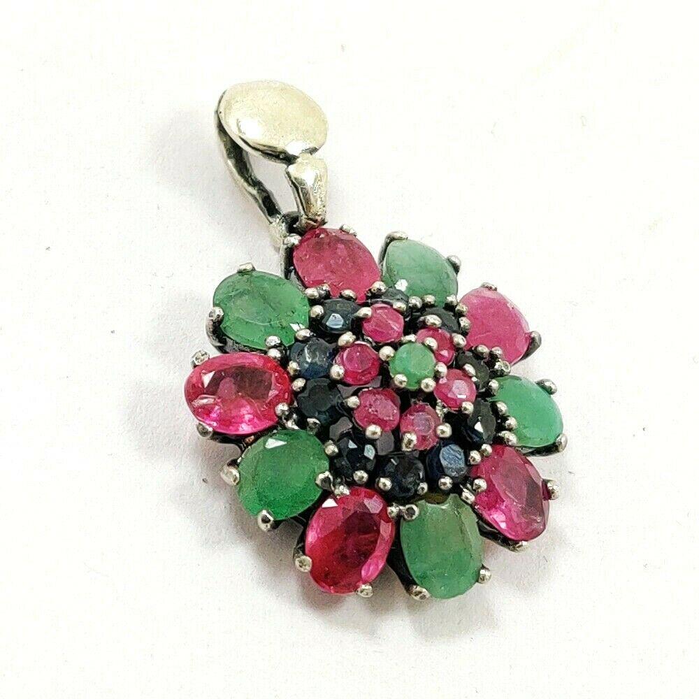 EMERALD/RUBY/SAPPHIRE 925 STERLING SILVER PENDANT: EMERALD/RUBY/SAPPHIRE 925 STERLING SILVER PENDANT Product Type : PENDANT Main Stone : EMERALD/RUBY/SAPPHIRE Main Stone Shape : Main Stone Size : Main Stone Color : MULTICOLOR Metal : STERLING SILVER M
