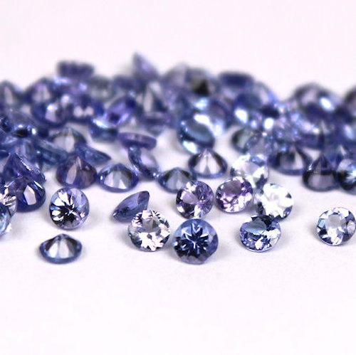 Natural Tanzanite 3 MM Round Faceted Cut 100 Pieces: Natural Tanzanite 3 MM Round Faceted Cut 100 Pieces Gemstone : Tanzanite Shape : Round Size : 3 MM Type : Faceted Cut Color : Violet Quantity : 100 Pieces Weight : 12 Carats Country of Origin : Tanzan