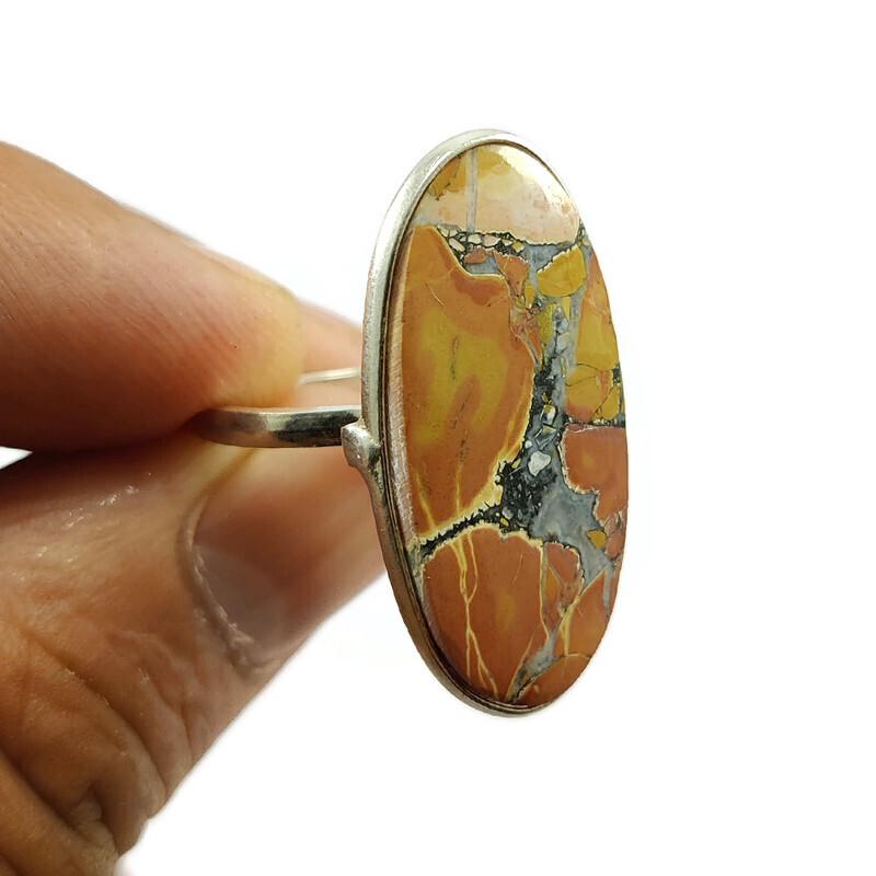 MALIGANO JASPER 92.5 STERLING SILVER RING: MALIGANO JASPER 92.5 STERLING SILVER RING Product Type : RING Main Stone : MALIGANO JASPER Main Stone Shape : OVAL Main Stone Size : 29X14 MM Main Stone Color : MULTICOLOR Metal : STERLING SILVER Meta
