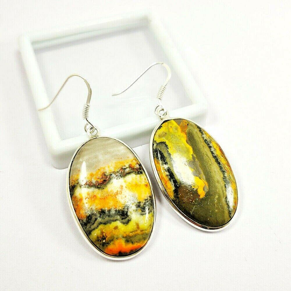 BUMBLE BEE JASPER GEMSTONE 92.5 STERLING SILVER EARRING: NATURAL BUMBLEE BEE JASPER GEMSTONE 92.5 STERLING SILVER EARRING Product Type : EARRING Main Stone : BUMBLEE BEE JASPER Main Stone Shape : OVAL Main Stone Size : 33X21 MM Main Stone Color : MULTICOLOR