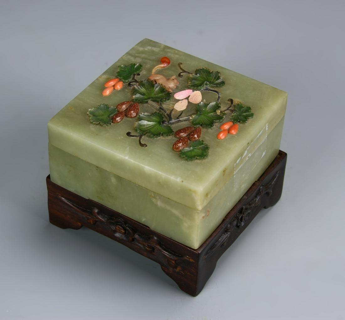 Chinese Jade Box (1 of 4)