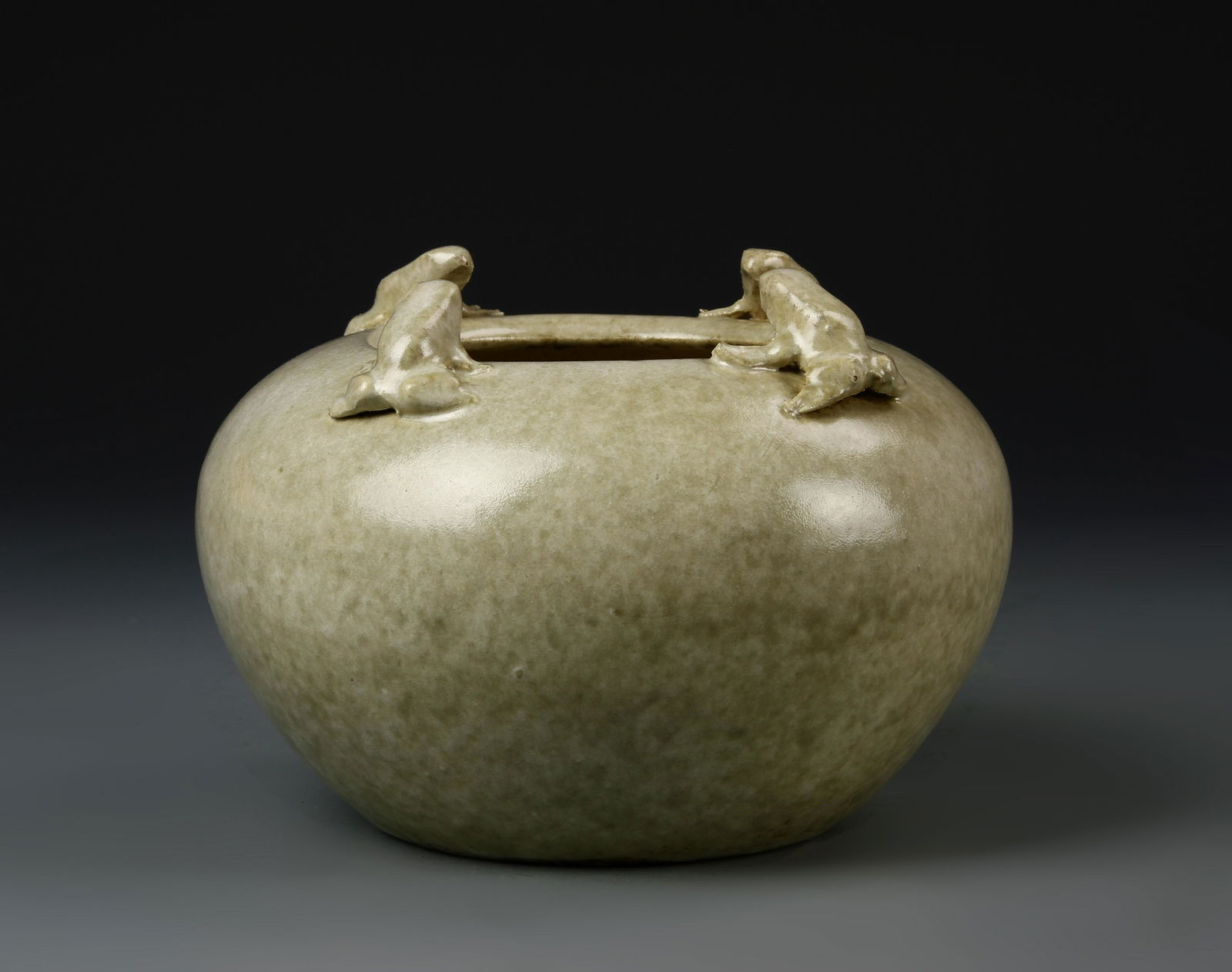 Chinese White Glazed Brush Washer (1 of 5)