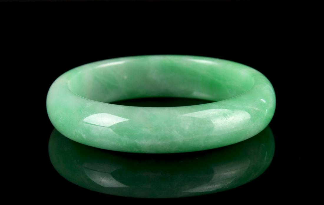 Chinese Jadeite Bangle (1 of 2)