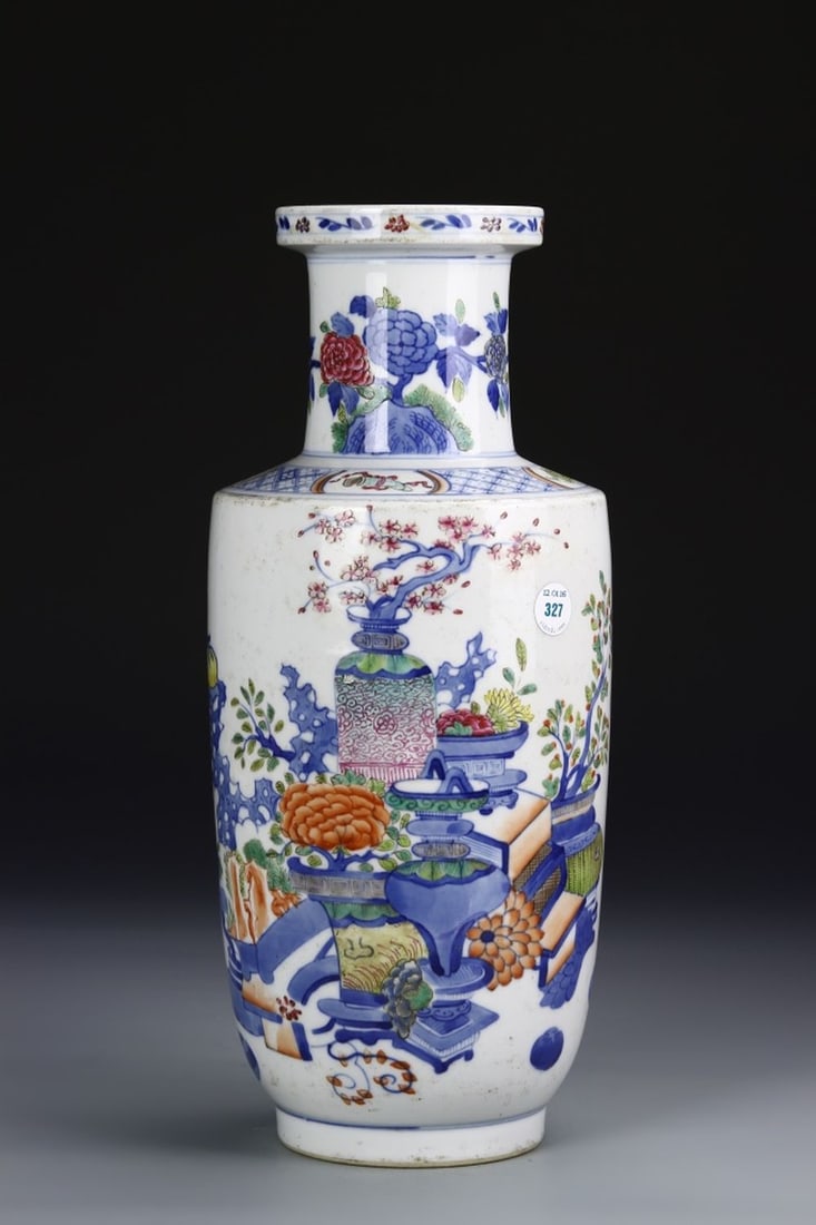 Chinese Wucai Vase (1 of 8)