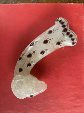 Indian Mughal crystal dagger handle carved in the shape of a Ram head (1 of 2)