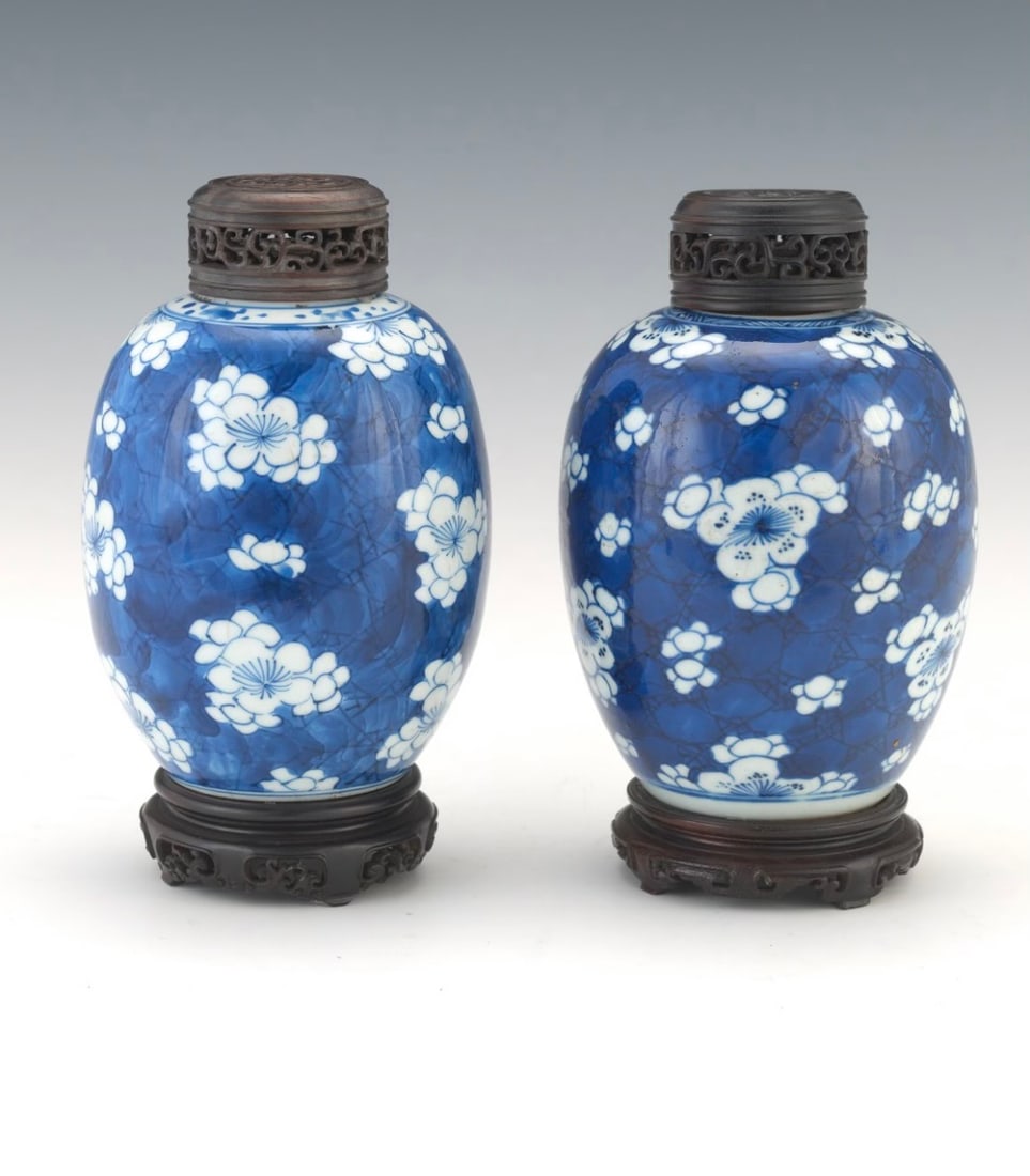 Pair of Chinese Blue & White Porcelain Vases: Pair of Chinese Blue & White Porcelain Vases, Height: 6 4 1/4"