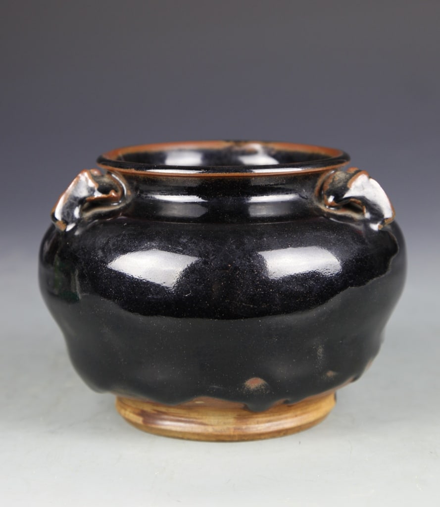 Chinese Cizhou Yao Jar (1 of 4)