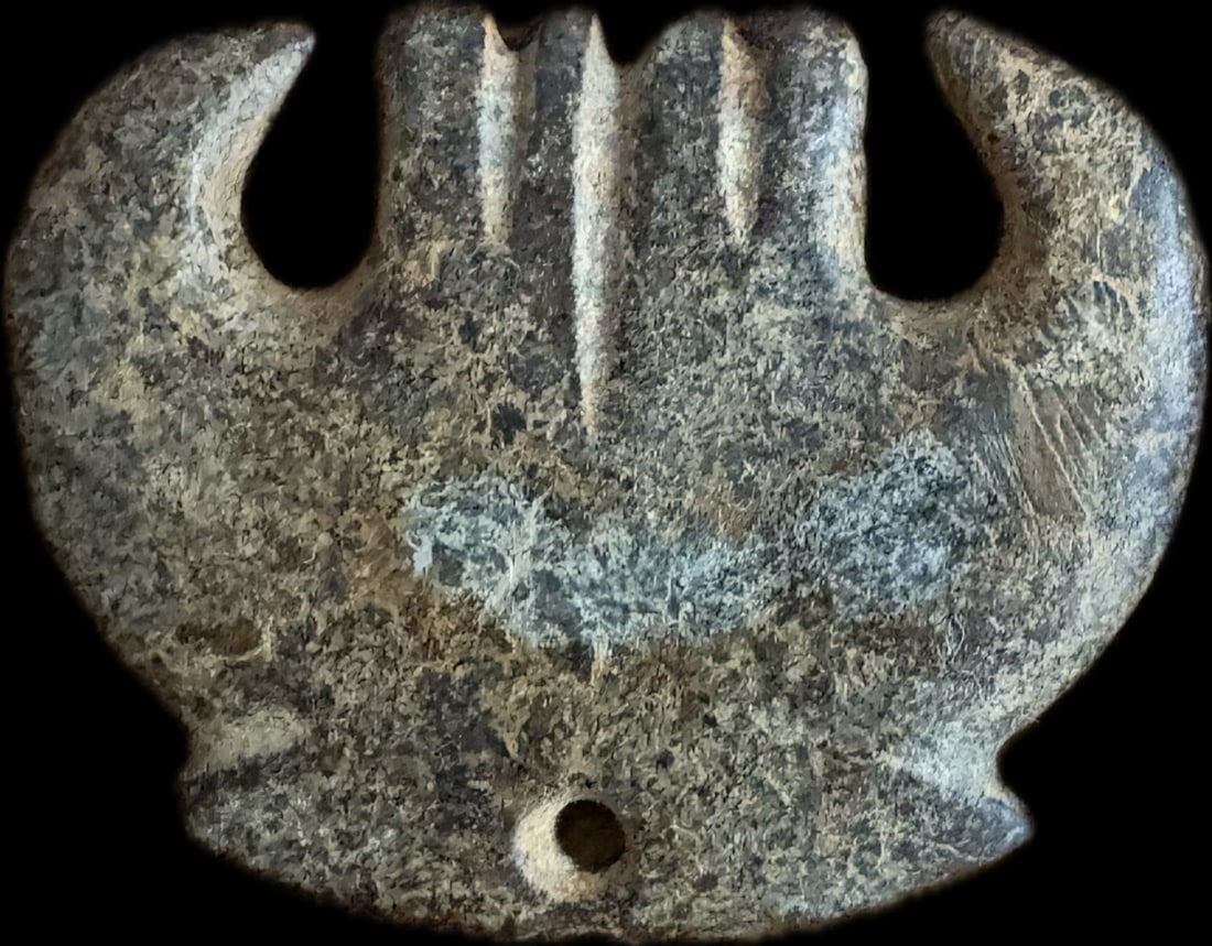 Chinese Hongshan culture style hardstone pendant (1 of 1)