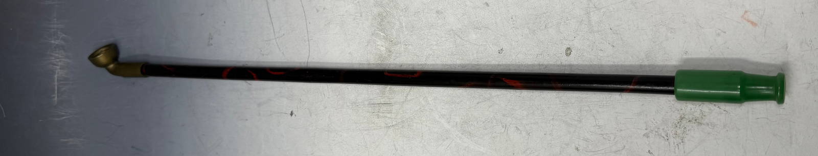 Vintage Chinese smoking pipe: Vintage Chinese smoking pipe, 18&rdquo; L