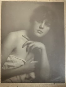 Extremely rare photograph of Evelyn Nesbit