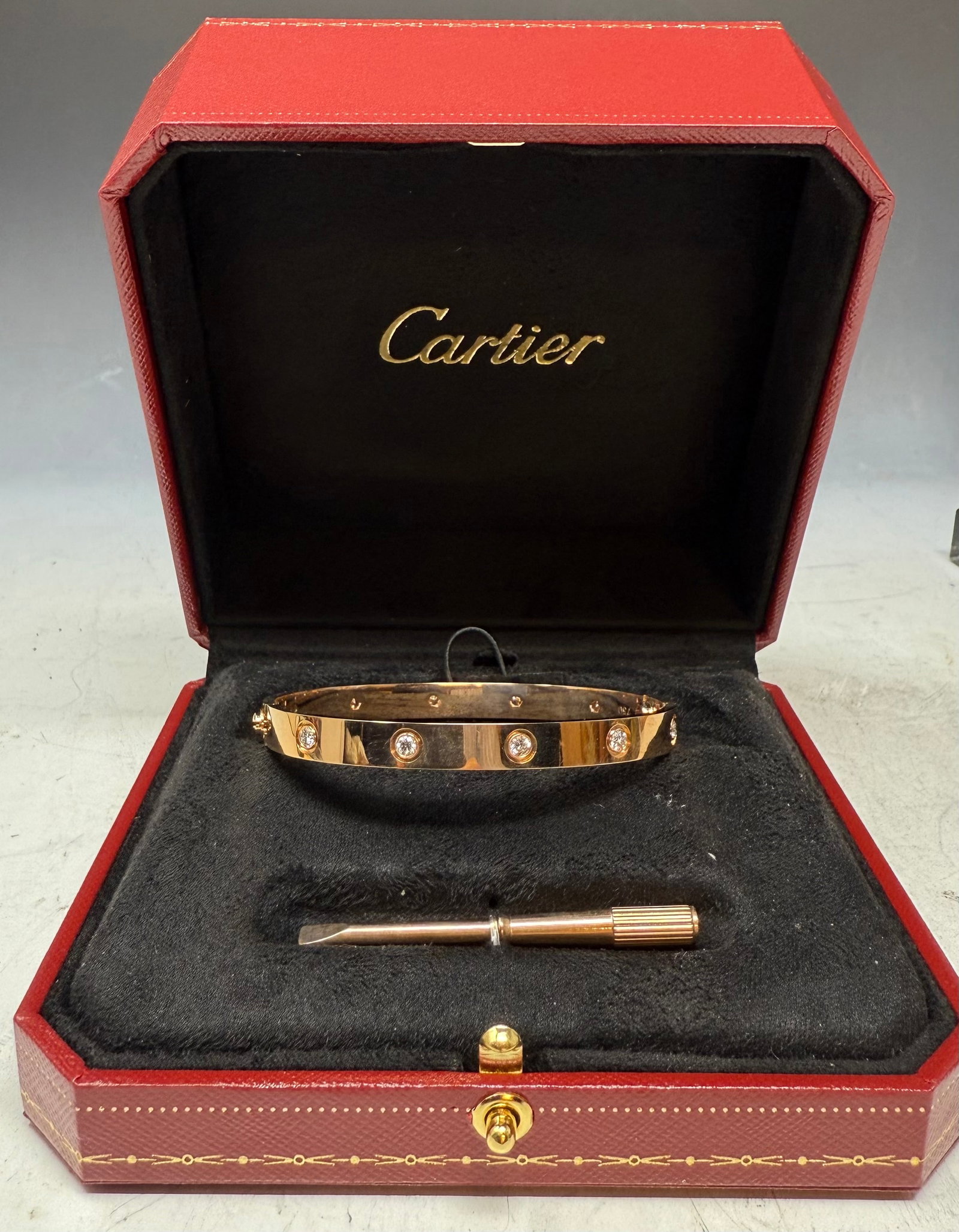 10 Diamond.Cartier Love Bracelet with original boxes: 10 Diamond.Cartier Love Bracelet with original boxes