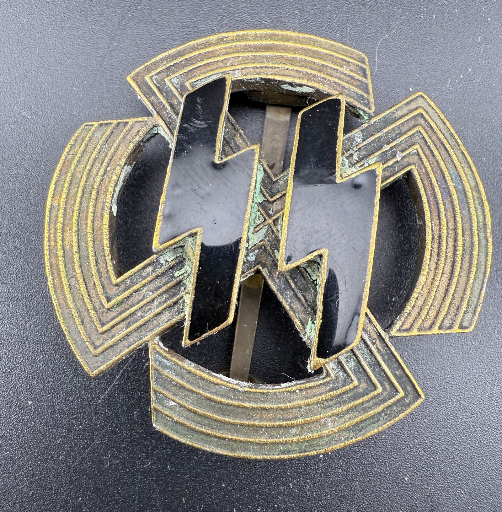 WWII Germany Germanic Proficiency Runes Sport Badge, 1943 (1 of 4)