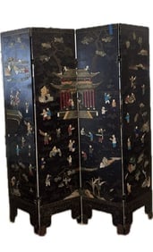 Antique Chinese floor lacquer panels of room divider (1 of 2)