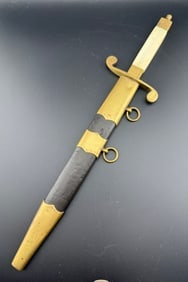 Rare Russian dagger of military officials of the Provisional Government times: Rare Russian dagger of military officials of the Provisional Government times Without the monogram of Nicholas II on the handle 1917.On one side of the Etched blade is a double-headed eagle and the in