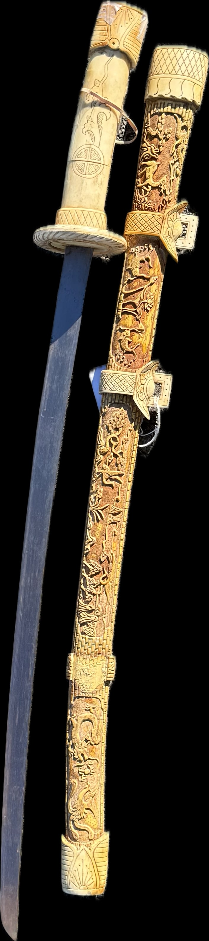 A Japanese export tachi slung long sword (1 of 7)