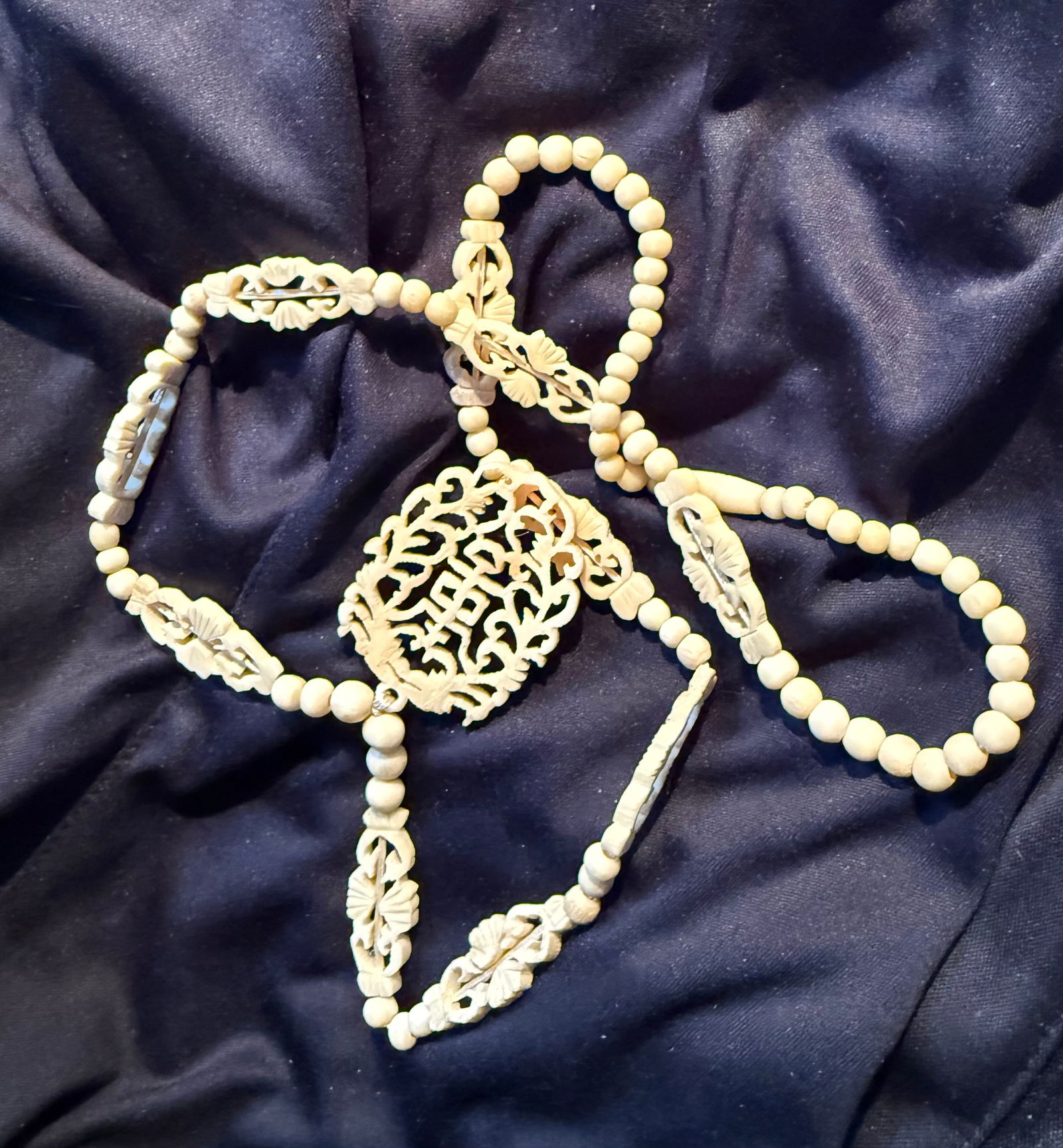 Vintage Chinese Bone Carved Necklace/Pendant: Vintage Chinese Bone Carved Necklace/Pendant, approximately 28 inches long