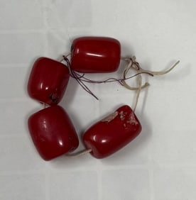 Four Antique Coral Beats: Four Antique Coral Beats, biggest about 1” high
