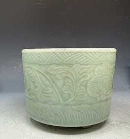 Antique Chinese celadon-glazed tripod Brushpot (1 of 4)