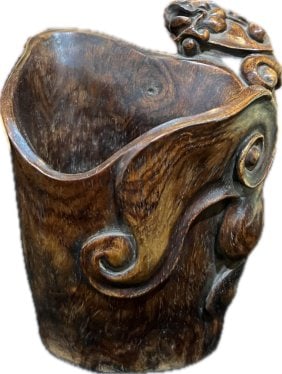 Antique Huanghauli Libation Cup: Antique Huanghauli Libation Cup 4 1/4" H. Please note that this item is in Manhattan NY and the shipper's information will be mailed to the winning bidders after the auctions is over. After the paymen