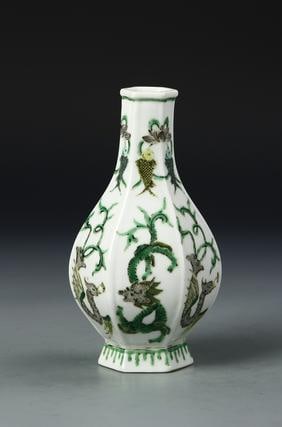 Antique Chinese Sancai Vase (1 of 5)