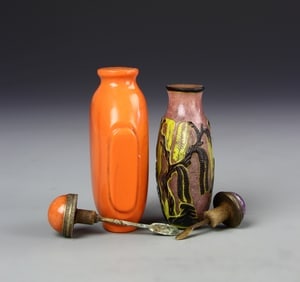 Two Chinese Snuff Bottles - 3