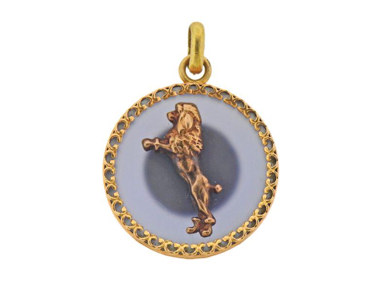 Antique 18k Gold Agate Poodle Dog Pendant (1 of 3)