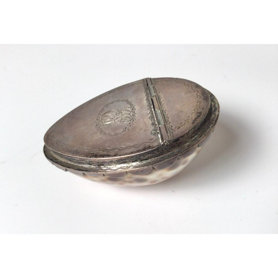 Silver Mounted Cowrie Shell Snuff Box with Family (1 of 6)