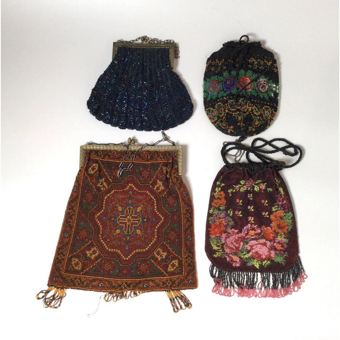 Lot of 4 Beaded Ladyâ€™s Purses (1 of 6)