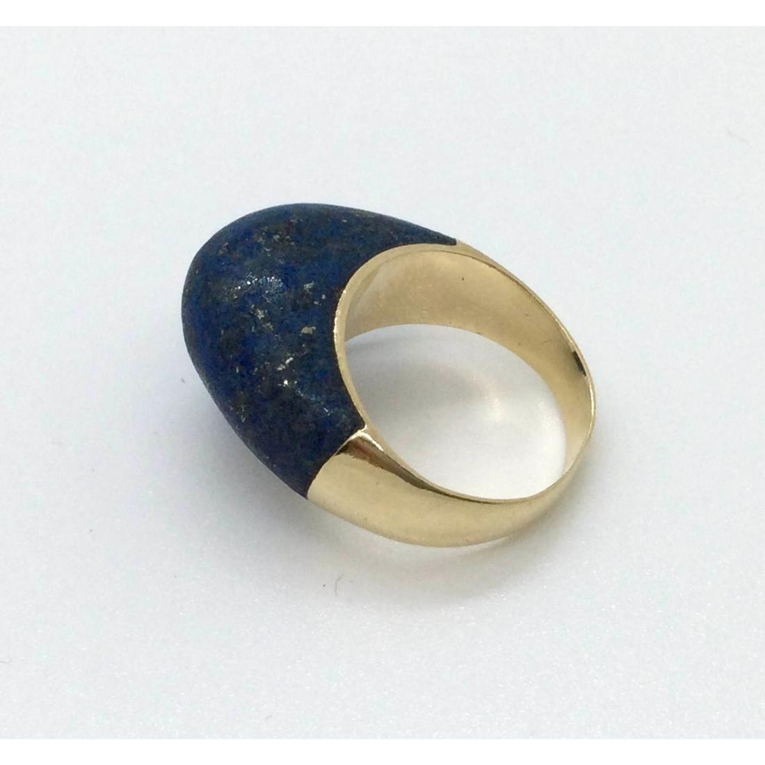 18 kt Gold and Lapis Ring: 7 3/4 size.