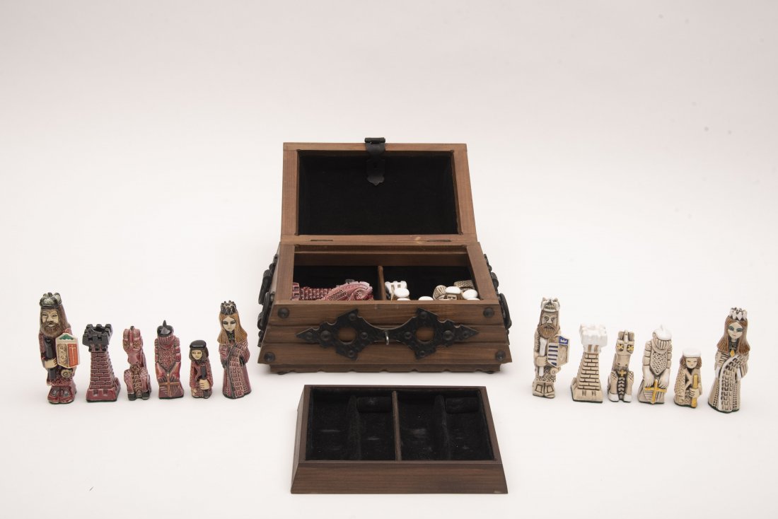 Charming porcelain Chess Set in custom wooden chest by: Charming porcelain Chess Set in custom wooden chest by Artesania Rinconada from Montevideo, Uruguay. Designed in the 1960s by Jesus & Javier Carbajales. All 32 pieces were individually carved and pain