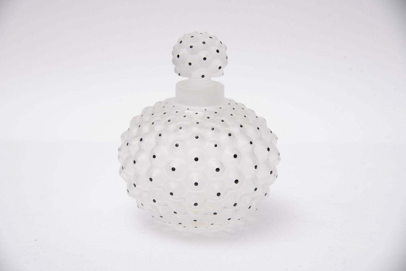 Contemporary LaLique Scent Bottle (1 of 2)