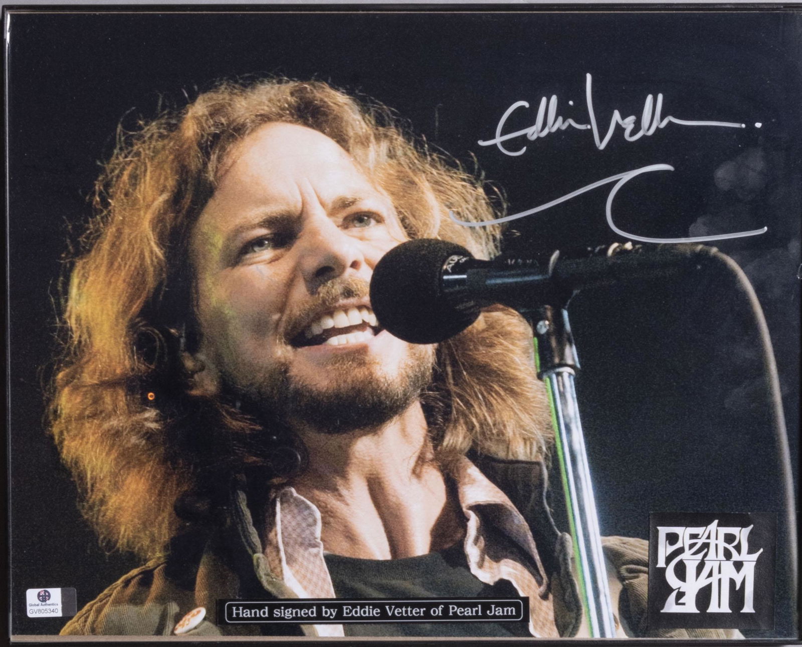 Pearl Jam Signed Photo (1 of 1)