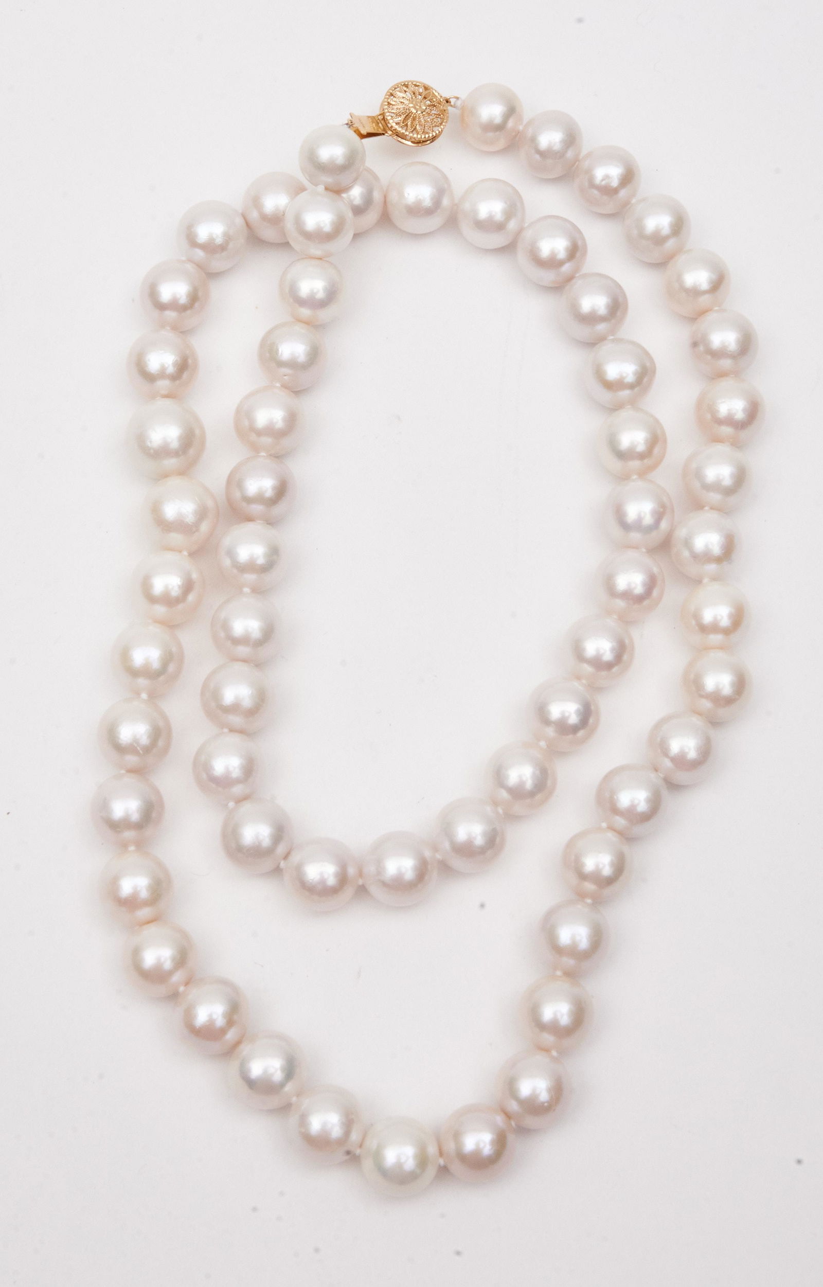 South Sea Long Pearls with 18K Gold Clasp (1 of 1)