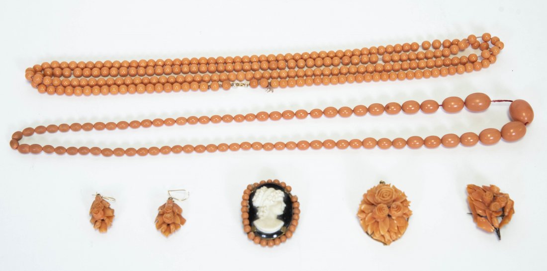 Collection of Victorian Jewelry (1 of 6)