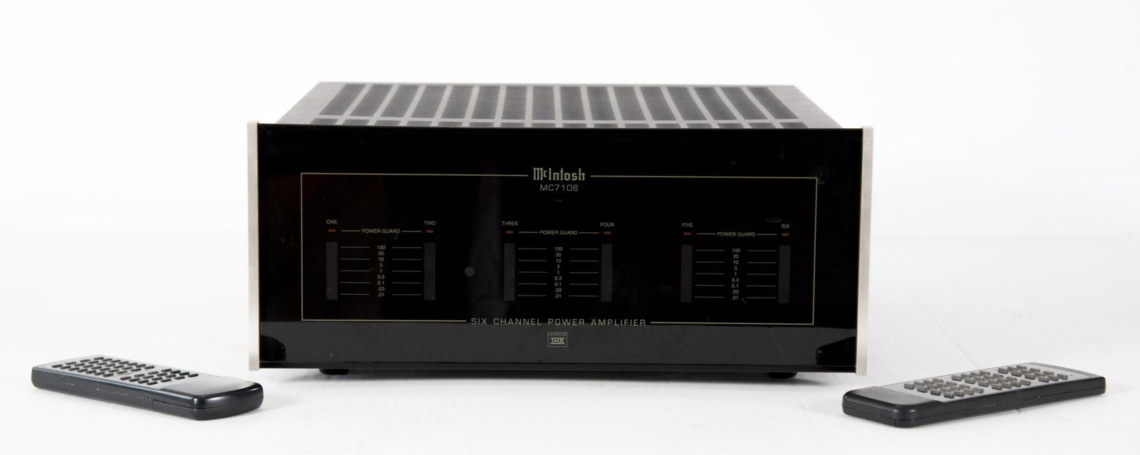 McIntosh MC106 Six Channel Power Amplifier. (1 of 3)