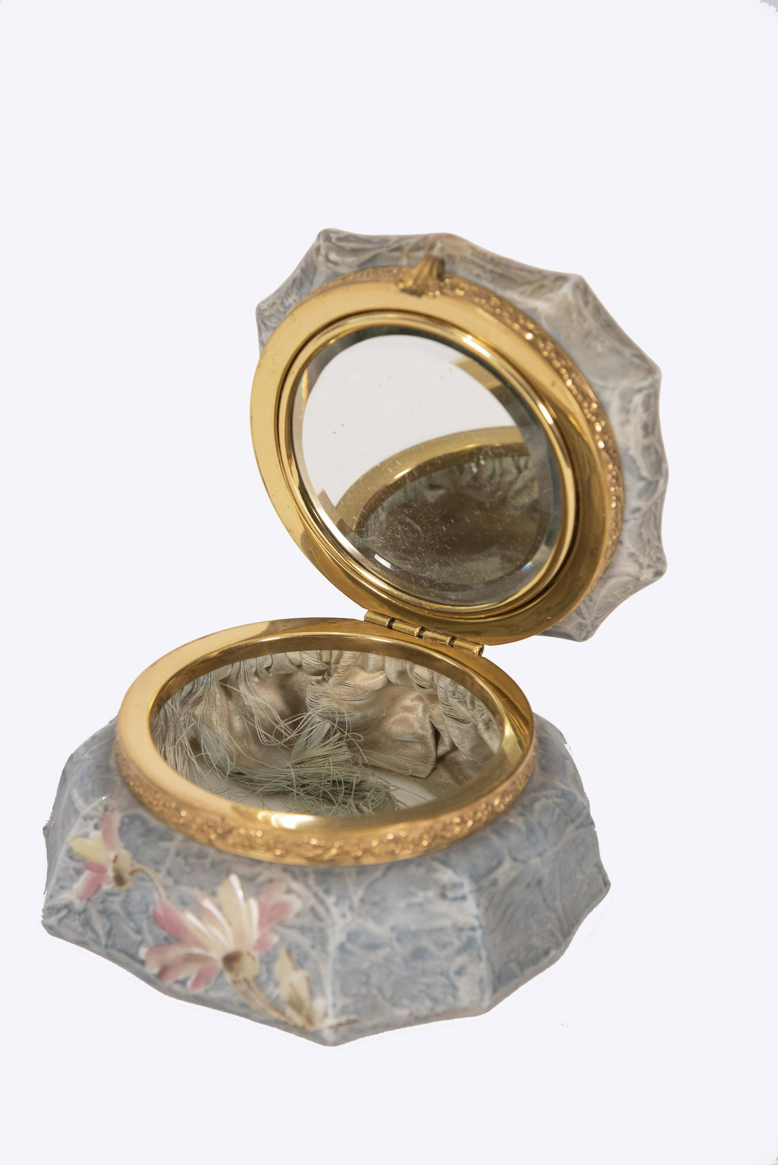 A Fine Kelva Decorated Dresser Box (1 of 5)