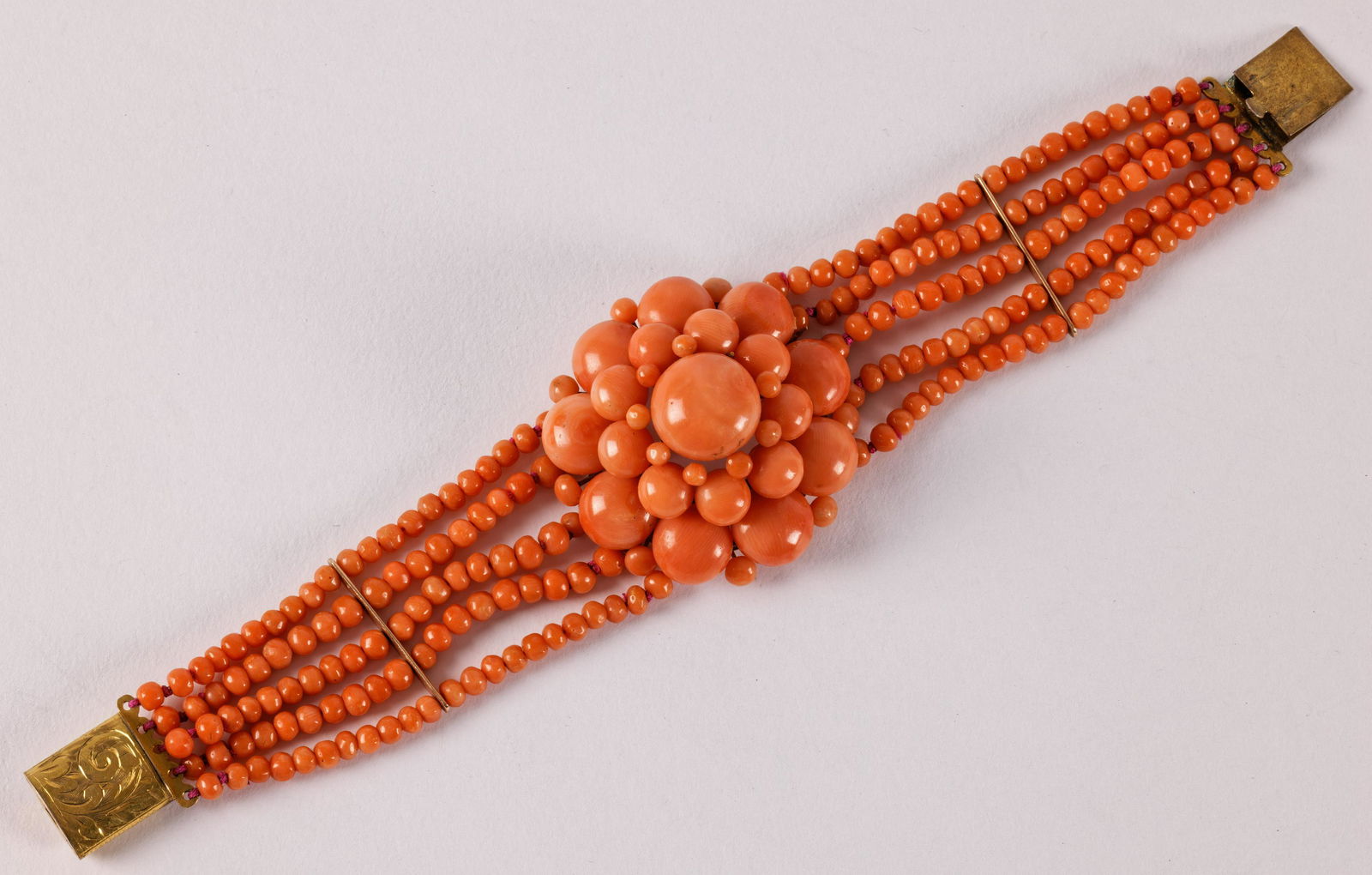 Vintage Coral Bracelet (1 of 3)