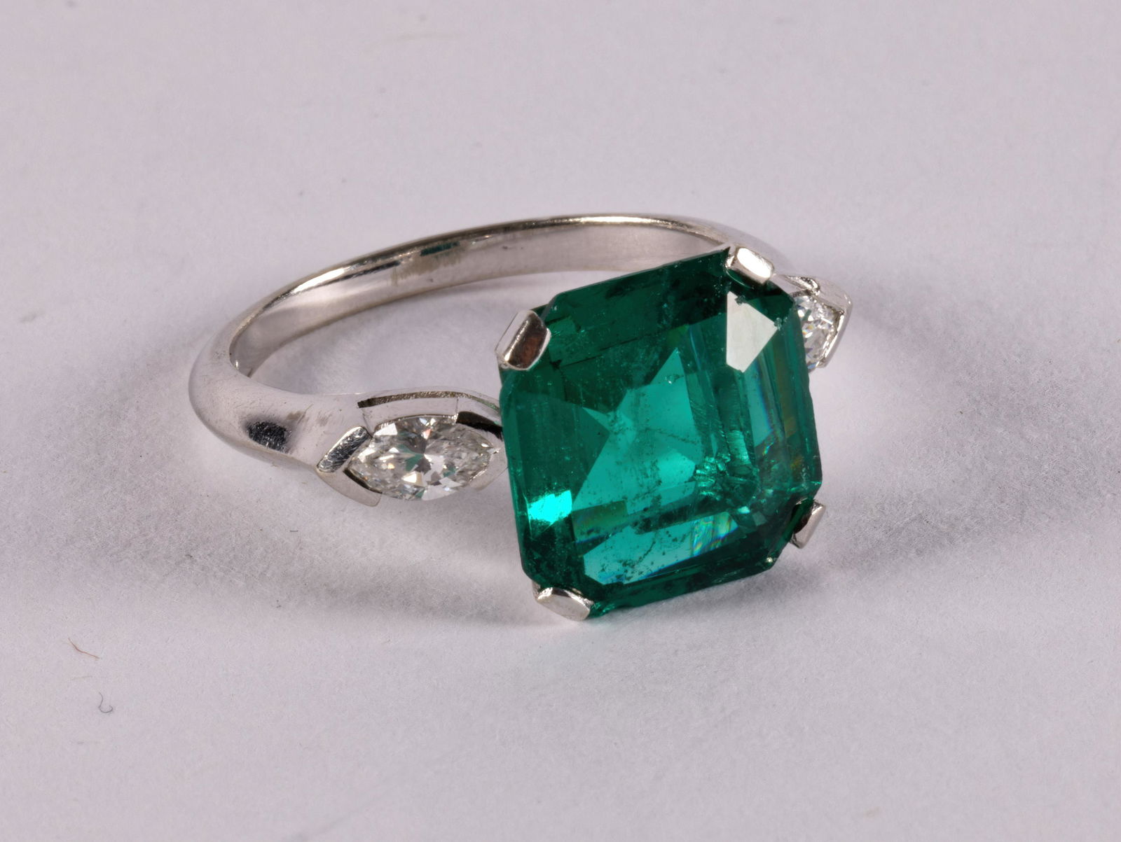 White Gold Imitation Emerald and Diamond Ring (1 of 2)