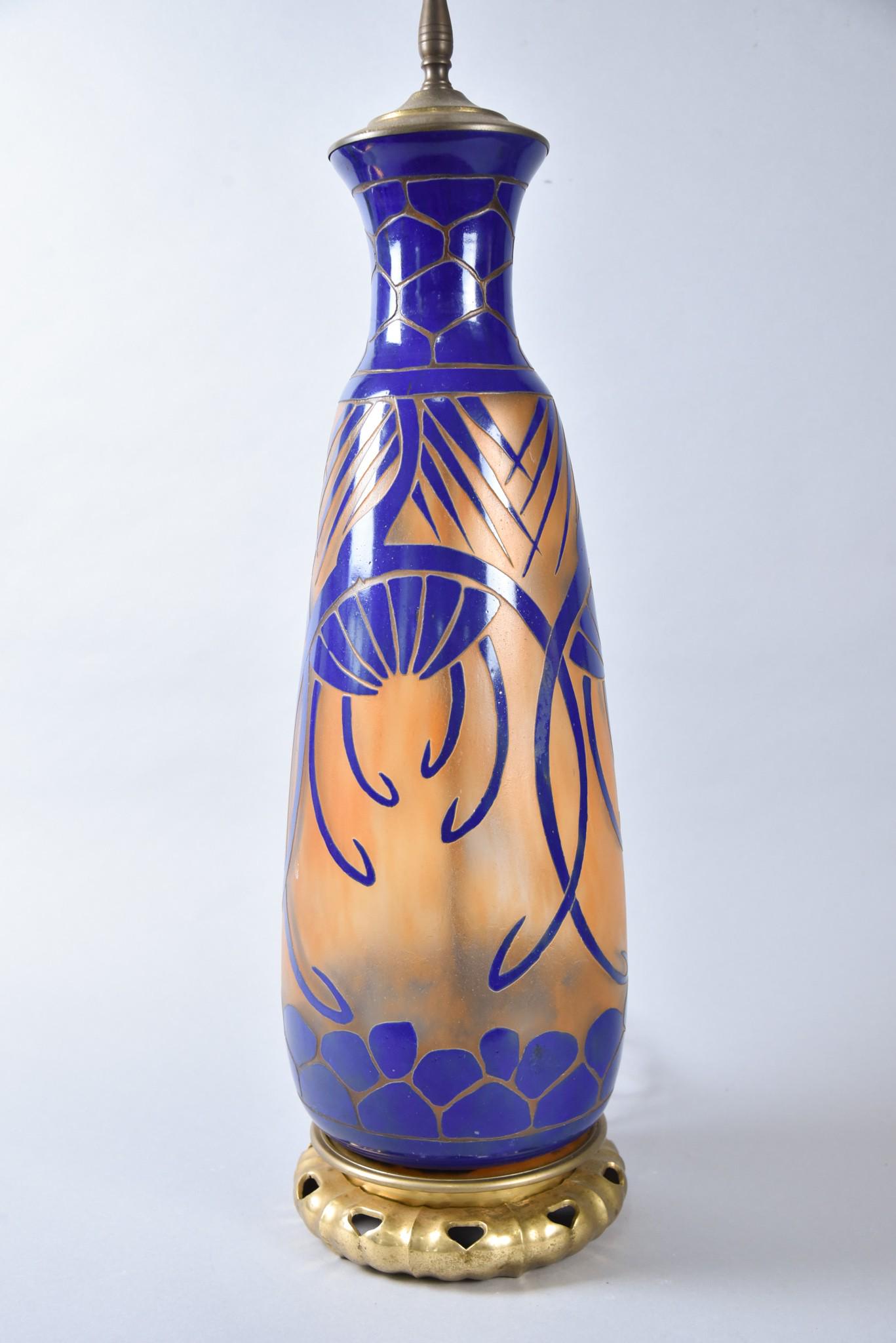 A French Art Deco Style Cameo Glass Table Lamp (1 of 1)