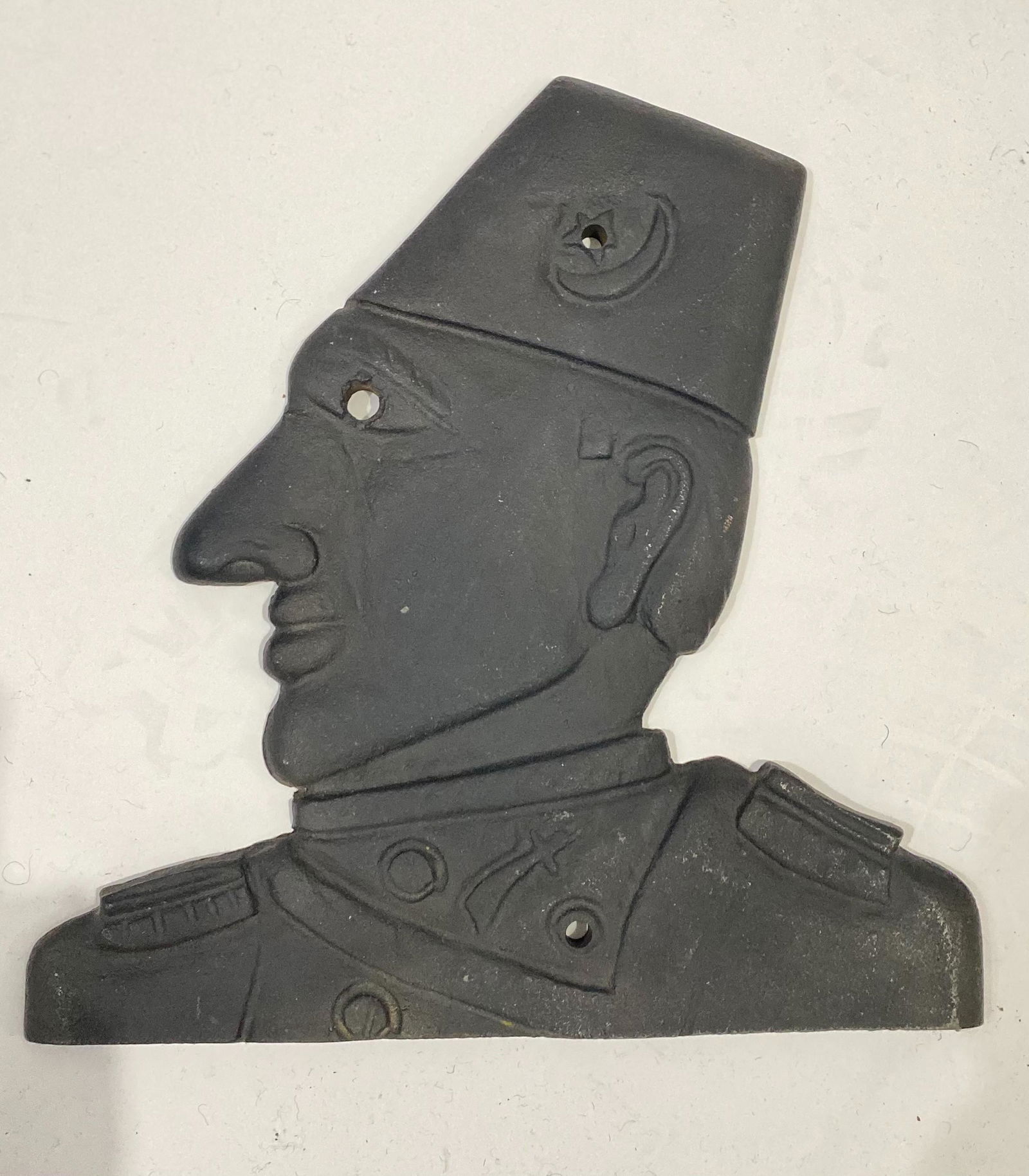 Late 19th/Early 20th Century Cast Iron Shooting gallery (1 of 2)