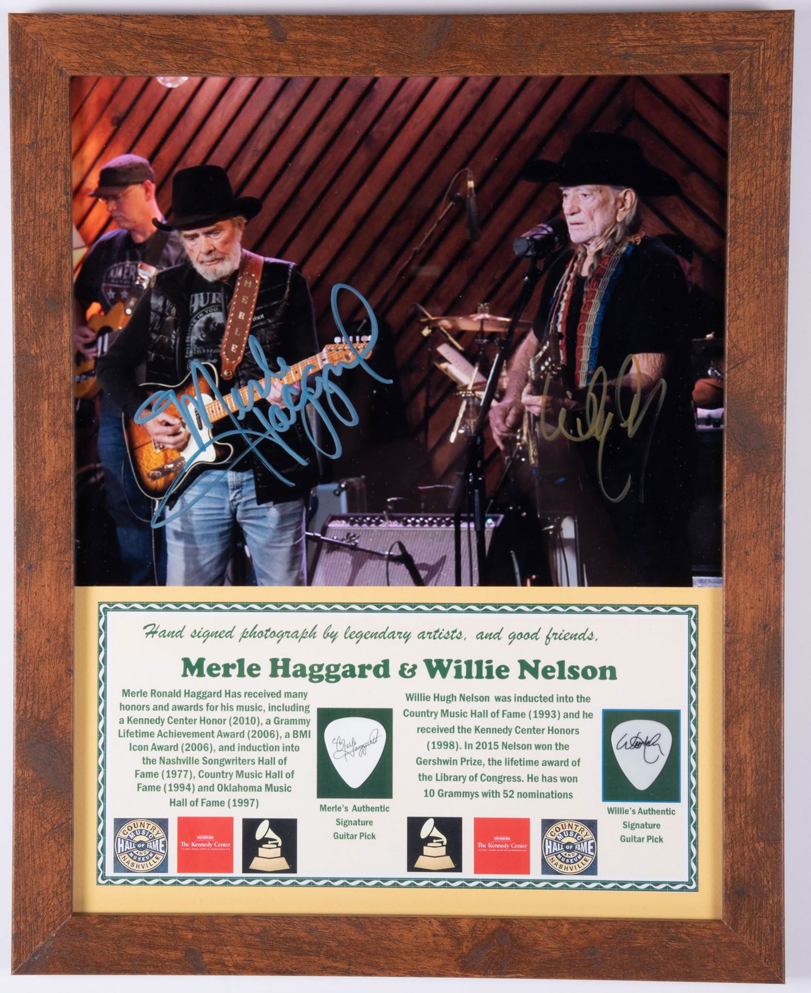 WILLIE NELSON AND MERLE HAGGARD SIGNED PHOTO/TWO PICKS (1 of 2)