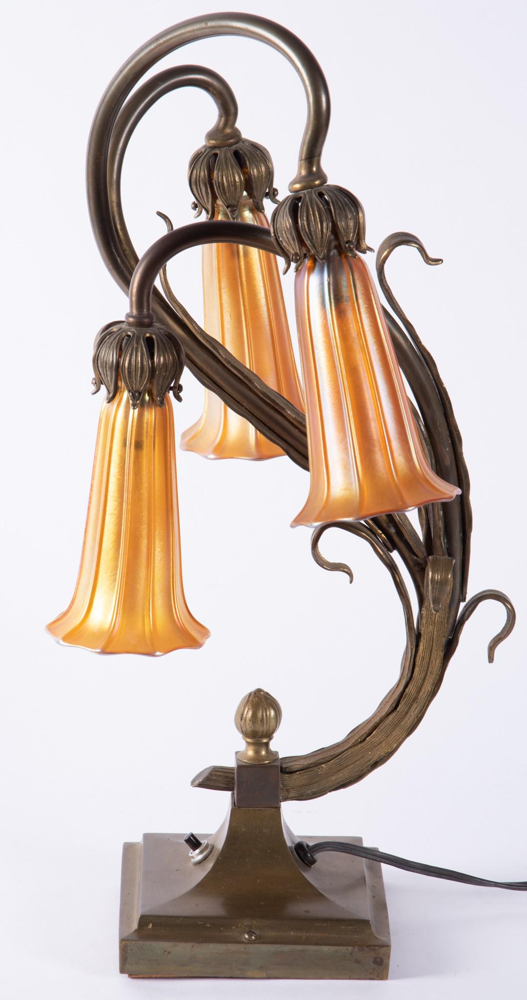An Art Nouveau Table Lamp, w/ Quezal Shades (1 of 5)