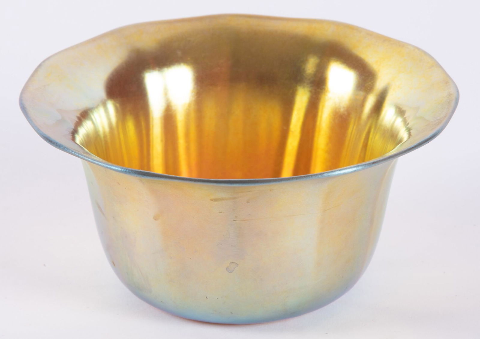 Gold Steuben Aurene Bowl (1 of 3)