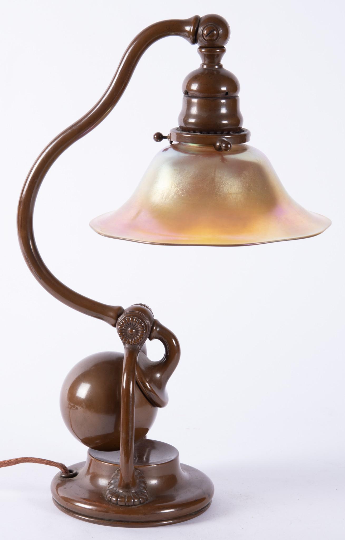 A Tiffany Studios Bronze Counterbalance Desk Lamp (1 of 7)