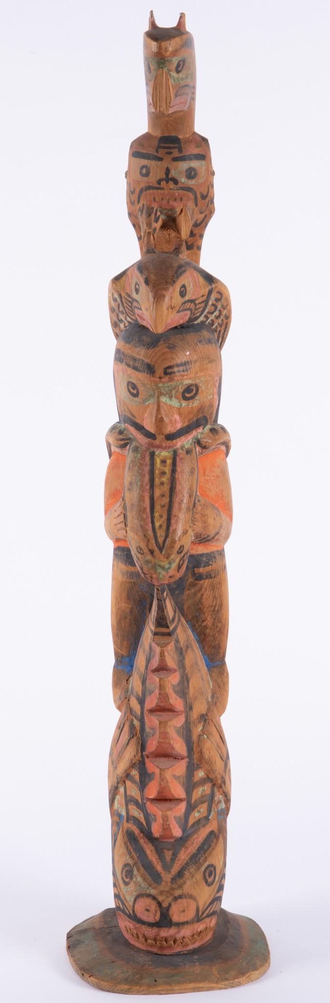 Charlie James, British Columbia / Canada (1875 - 1938), Small Totem Pole, wood carbing (1 of 6)