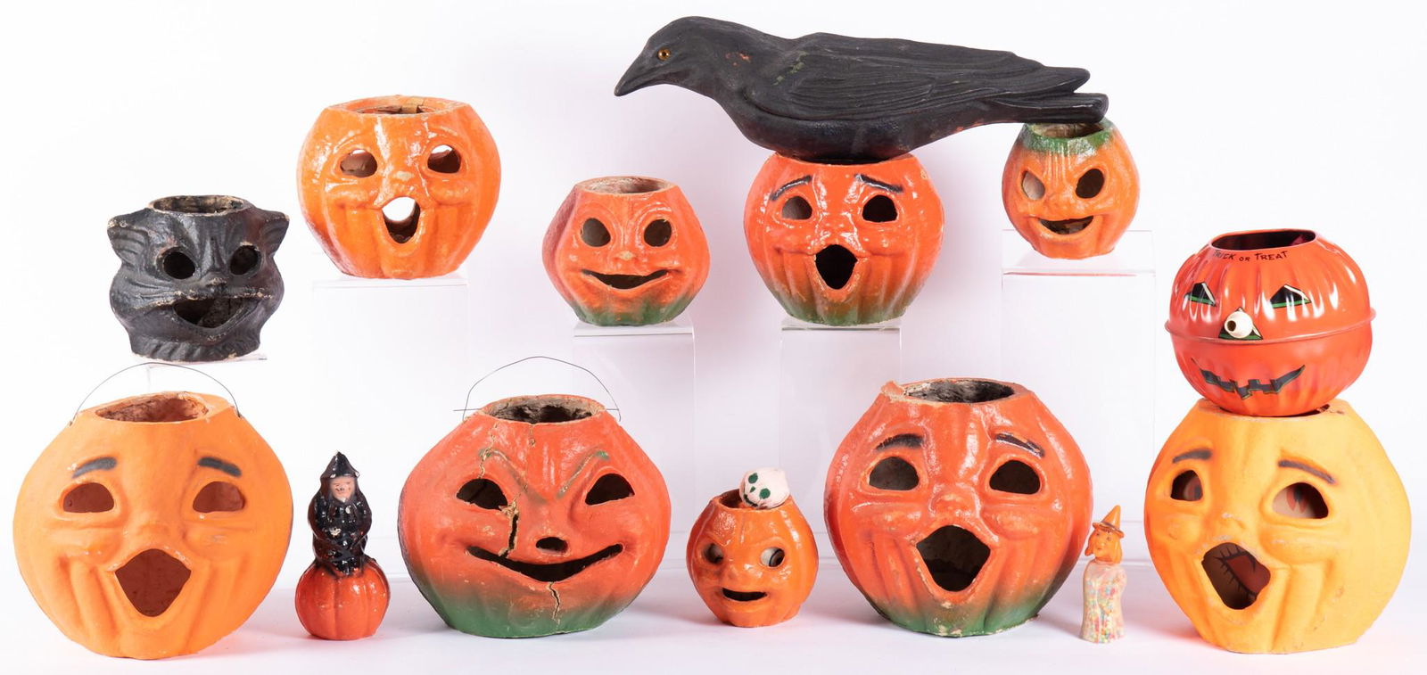 A Large Collection of Vintage Papier-Mache Halloween Decorations (1 of 6)