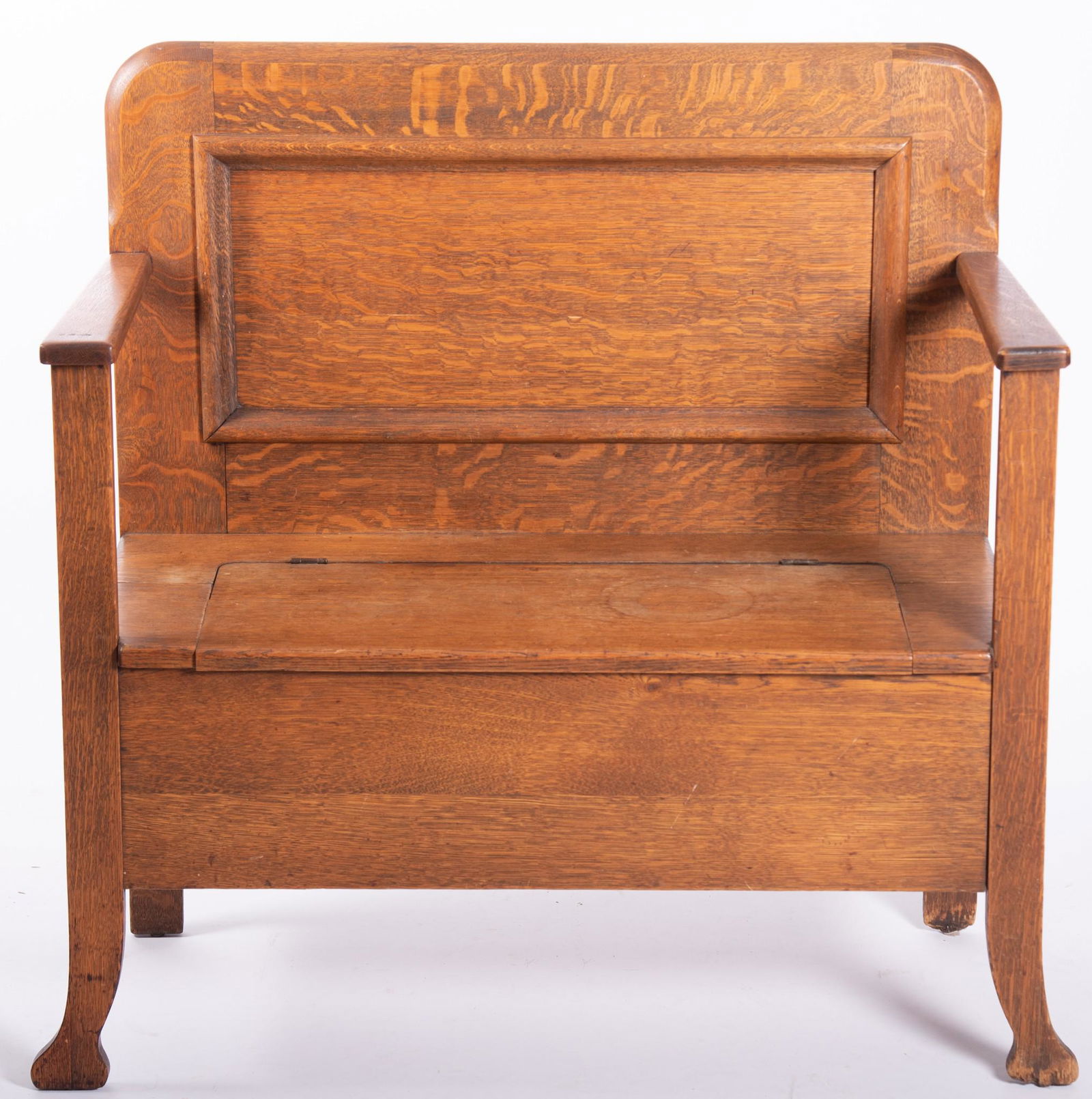 Early Twentieth Century American Oak Settee (1 of 3)
